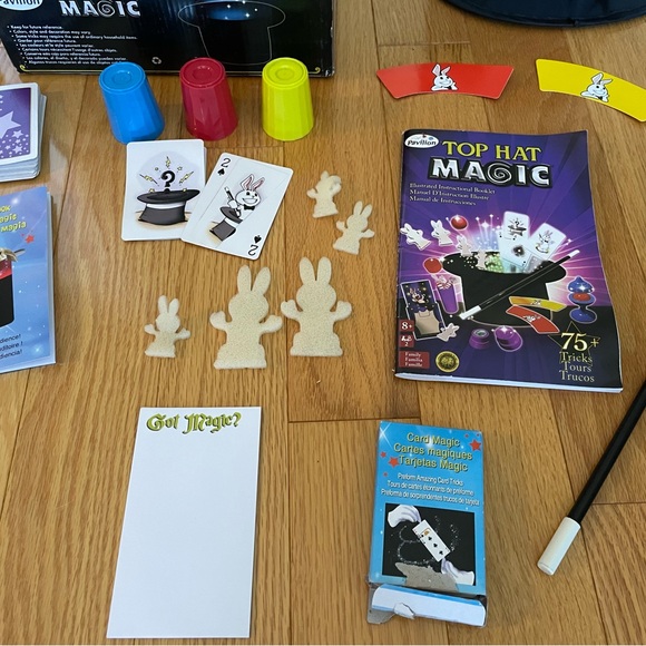 Pavilion Top Hat Magic and Card Tricks major sets Top Hat Magic wand - Picture 2 of 6